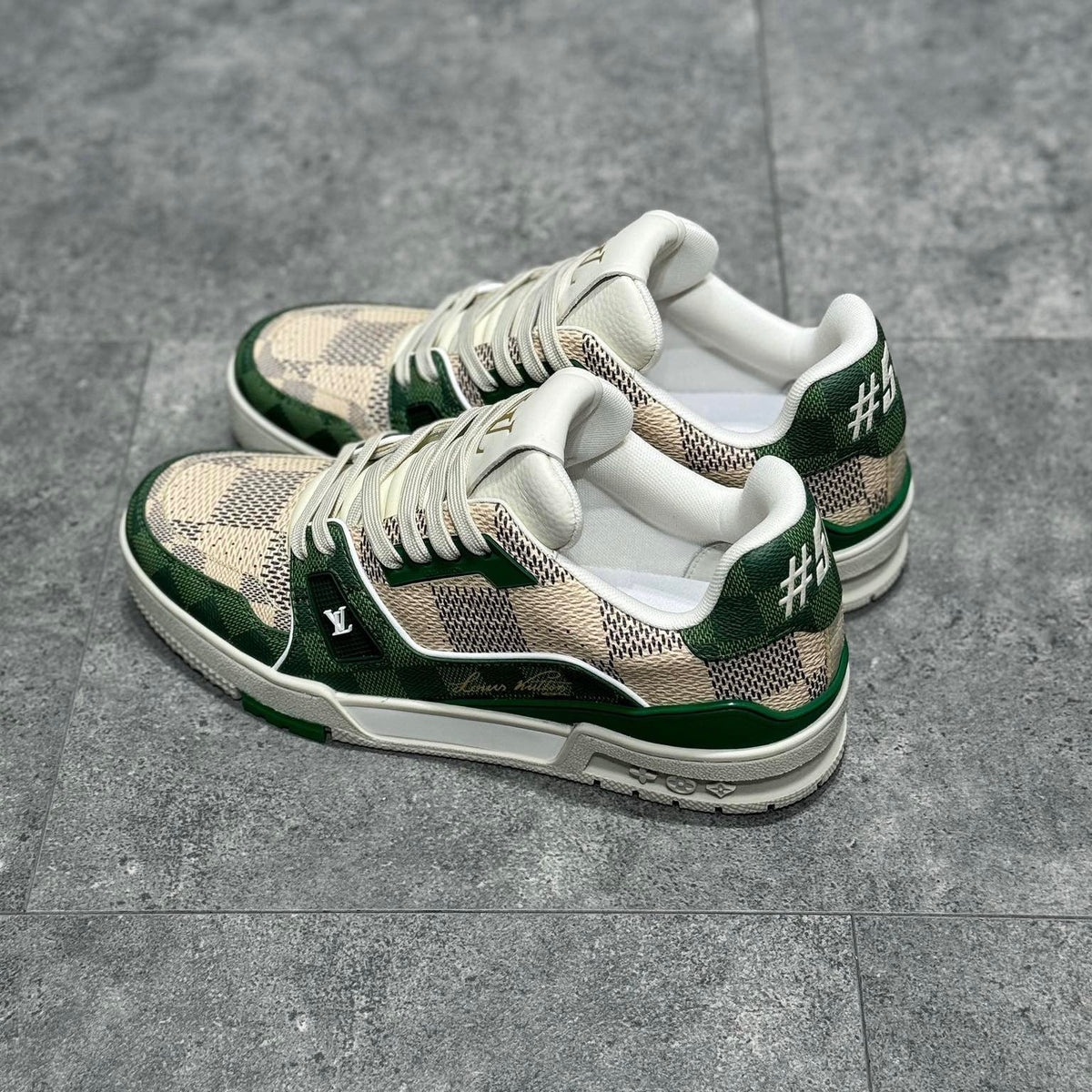 LOU TRAINERS