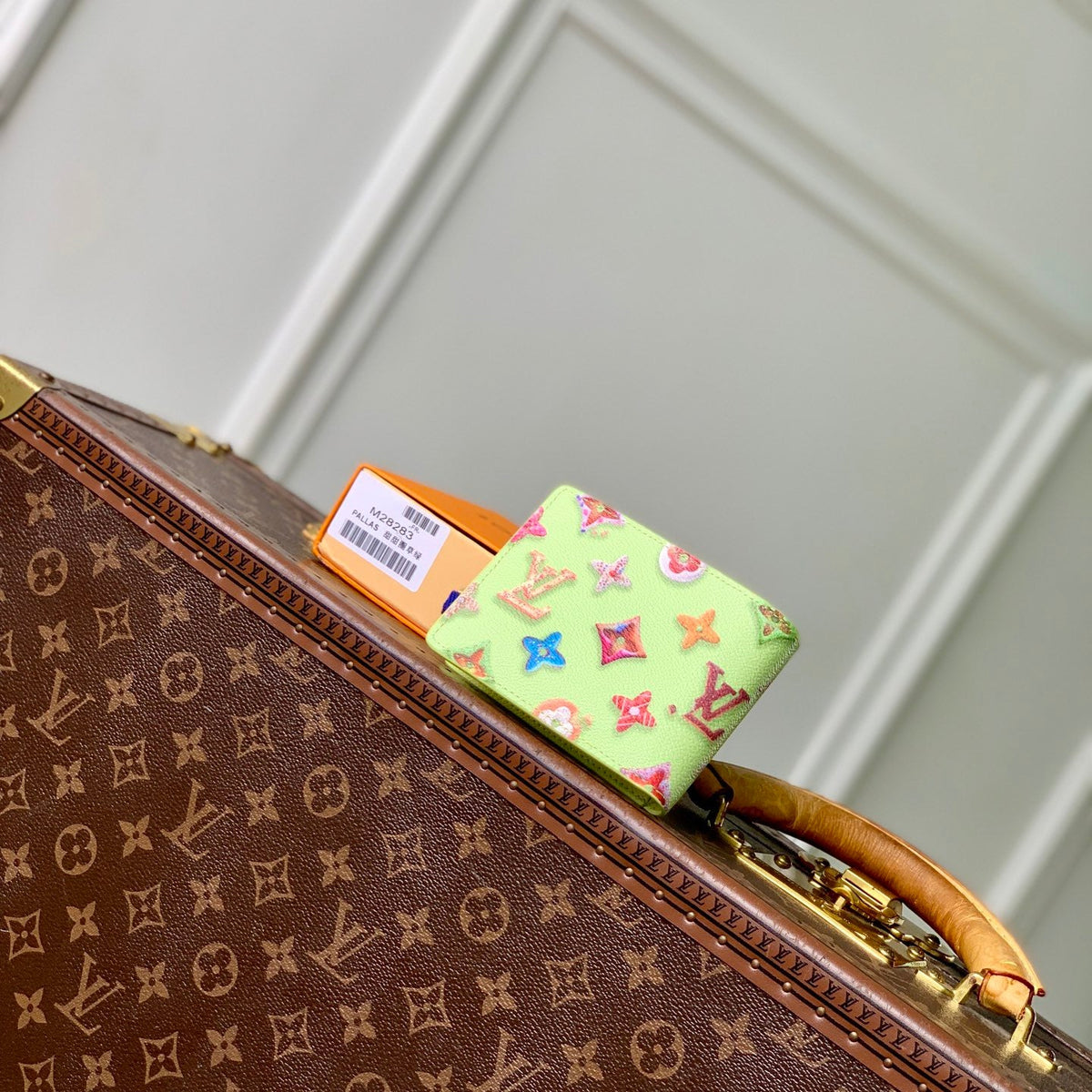 LOU SLENDER WALLET