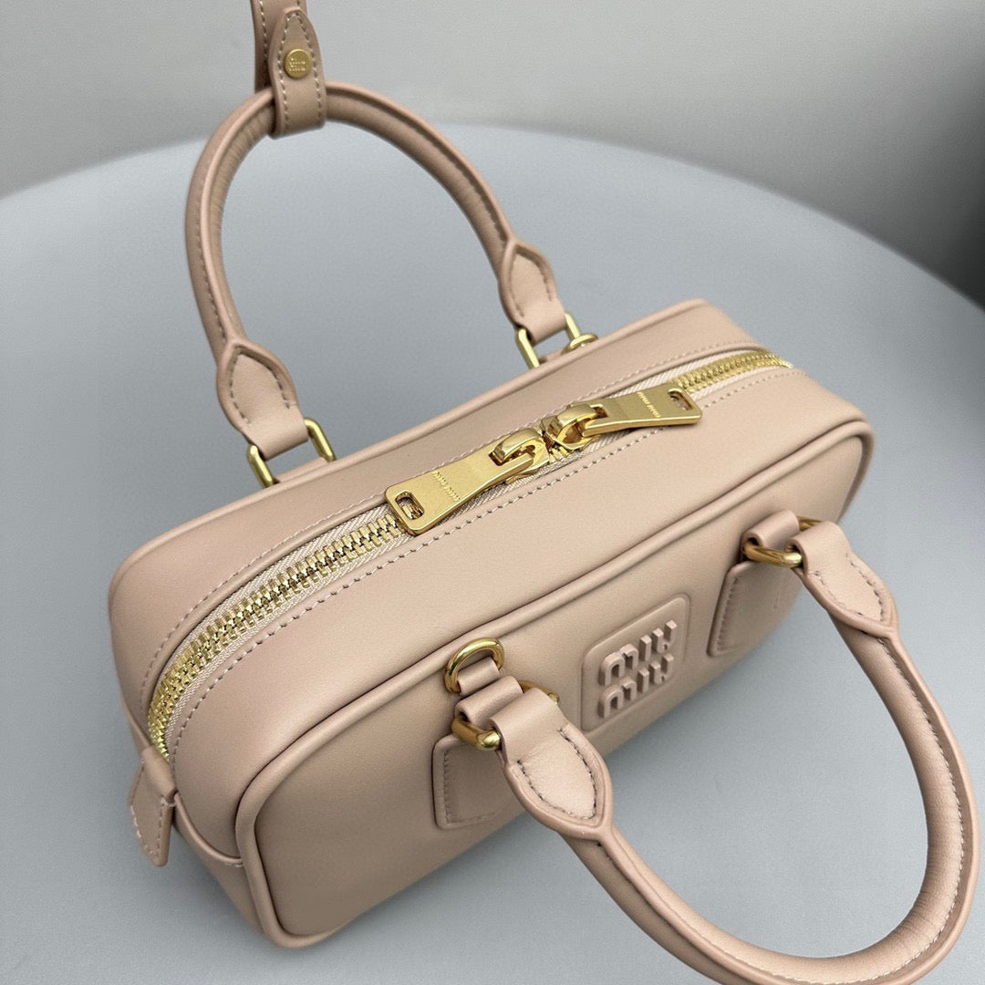 MIU M ARCADIE BAG