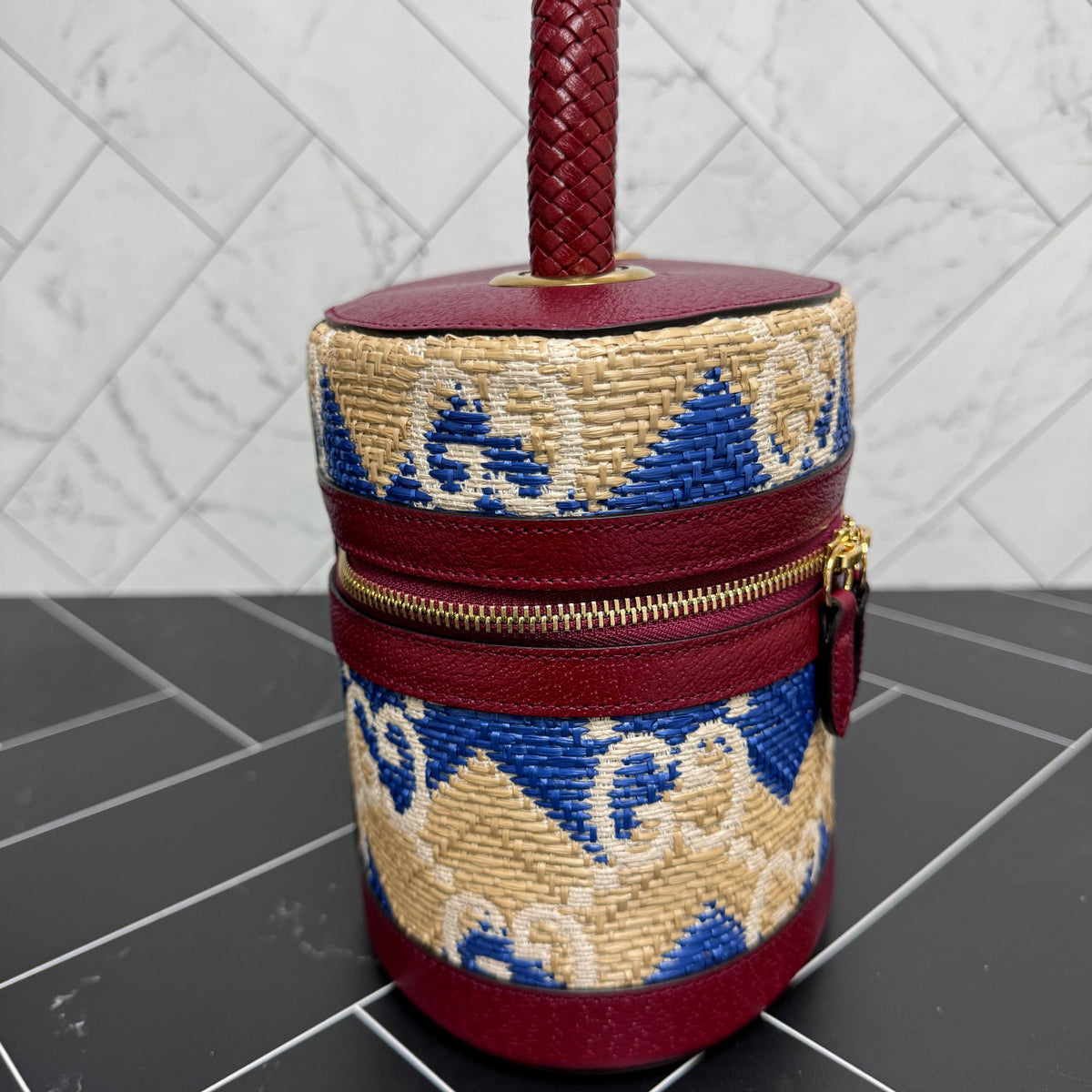 BRAND NEW- Gucci Jumbo GG Straw “The Hamptons” Top Handle Bag
