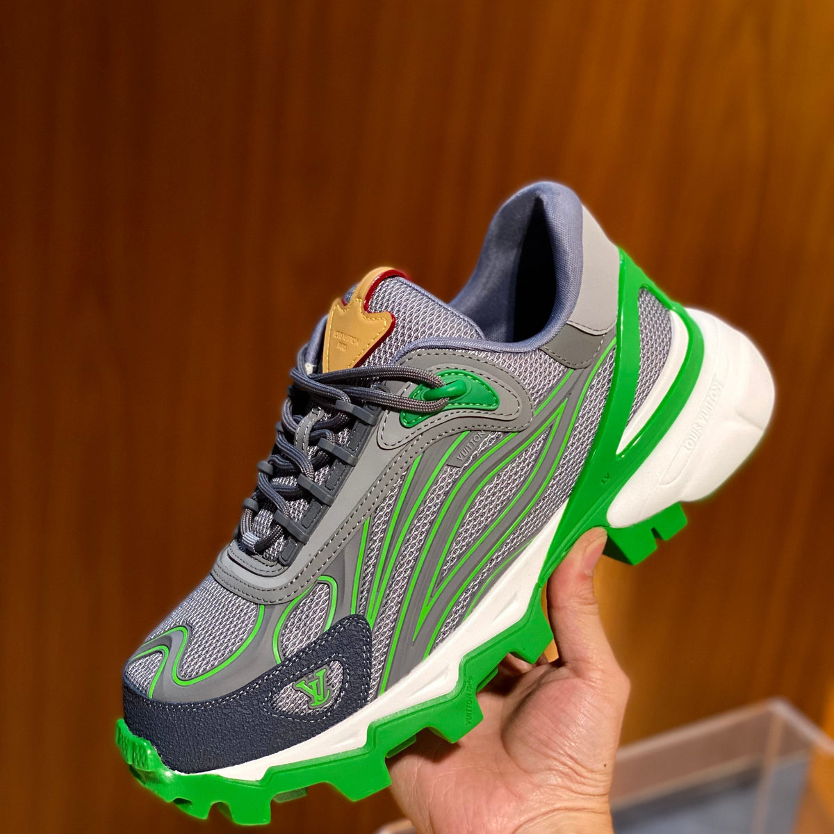 LOU SUMMIT SNEAKERS