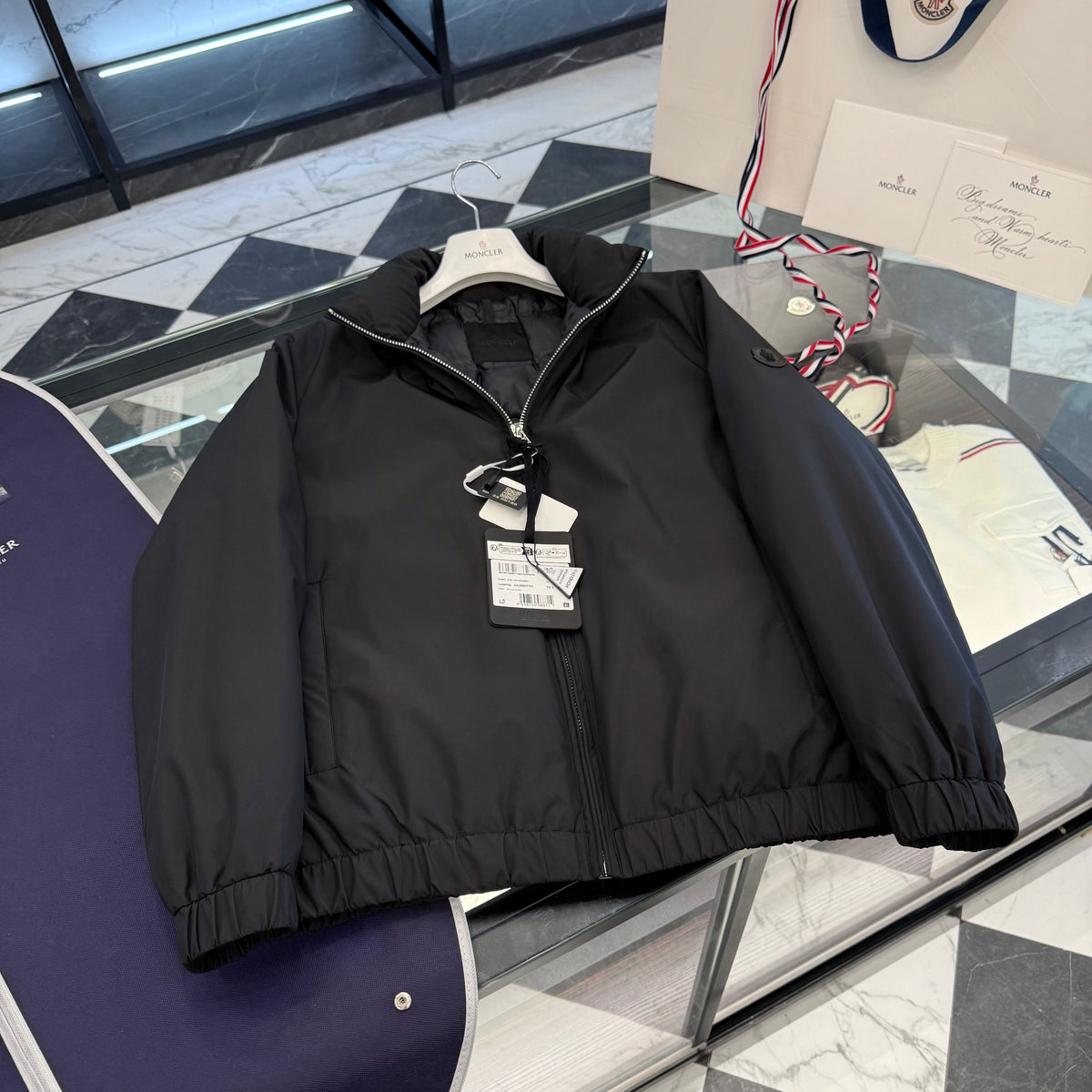 MONC LUSERNA JACKET