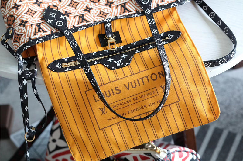 I W Fashion Lu-Vi bags - 8056