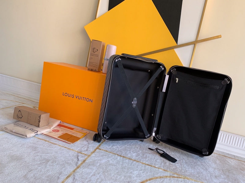 I W Fashion Lu-Vi bags - 11405