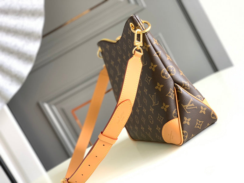 I W Fashion Lu-Vi Bags - 16862