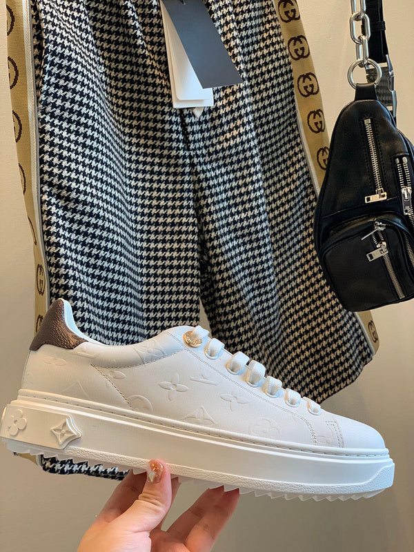 Louis Vuittion Luxury Shoes