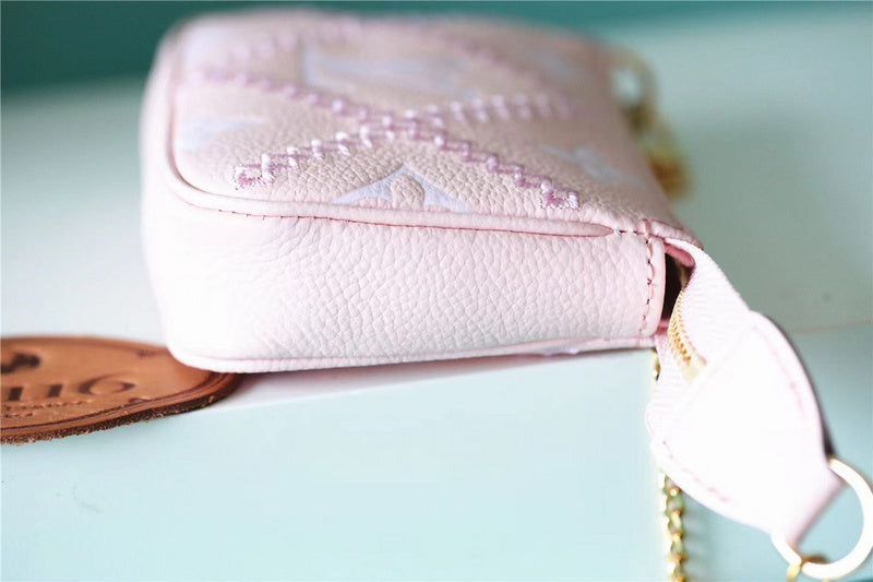 I W Fashion Lu-Vi bags - 8836