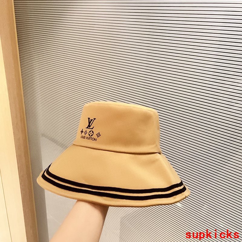 Louis Vuitton Luxury Cap