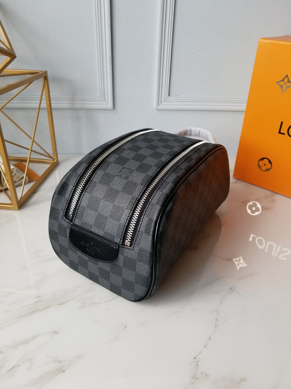 I W Fashion Lu-Vi bags - 17476