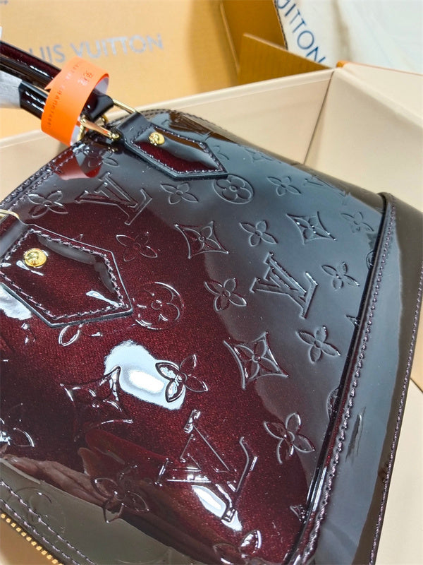 PHA - LOV Bags - 211