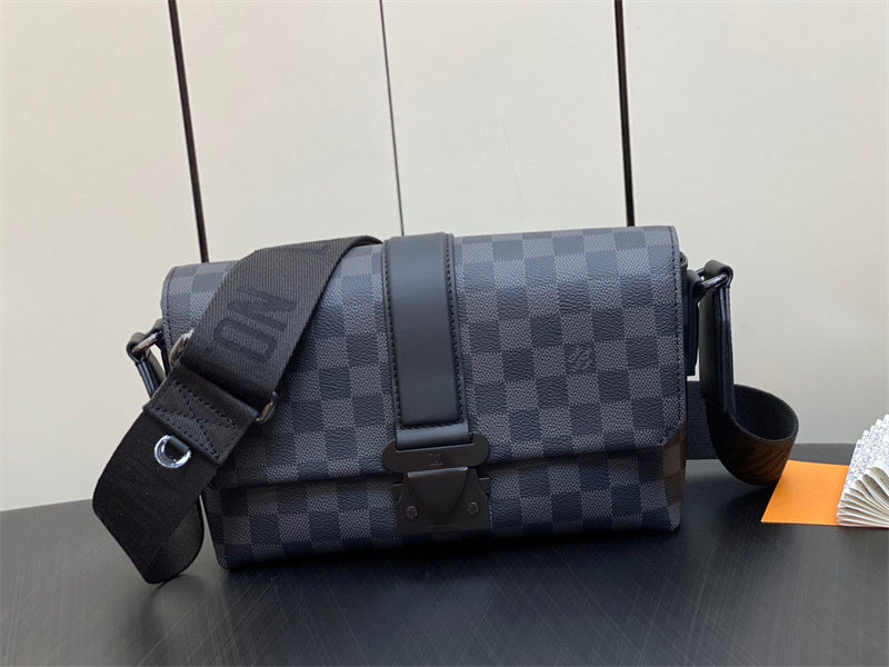 PHA - LOV Bags - 426
