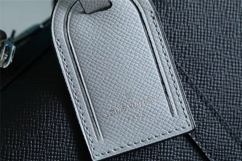 I W Fashion Lu-Vi bags - 9848