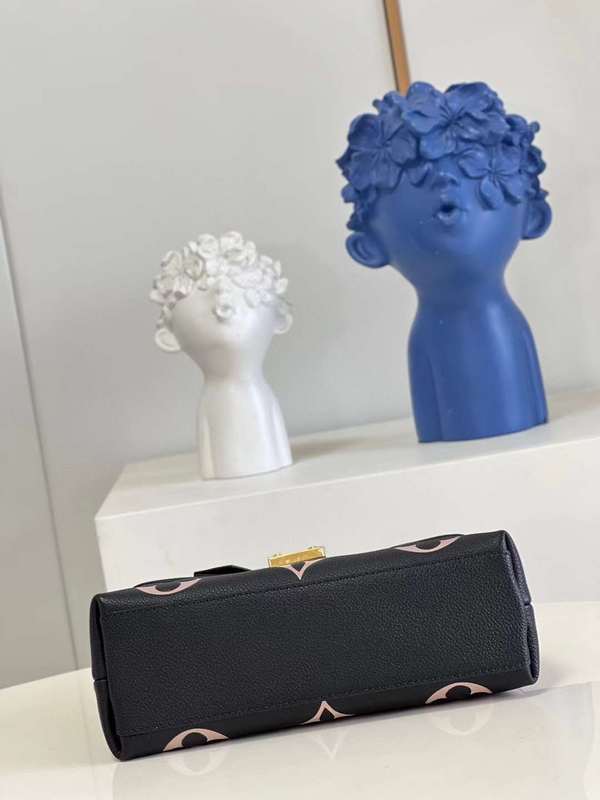 LOV2 Bags - Luxurious Bags  586