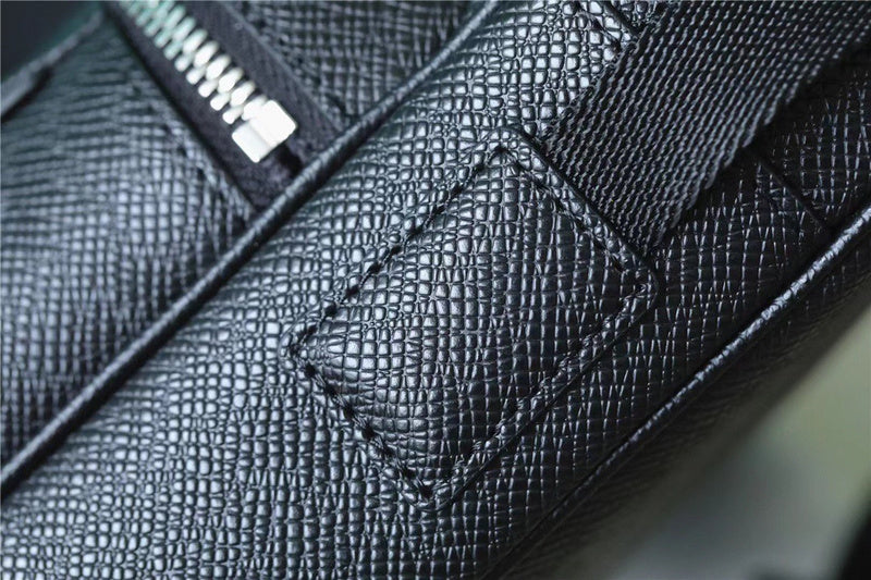 I W Fashion Lu-Vi bags - 10194