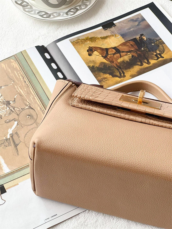 PHA - HMS Bags - 097