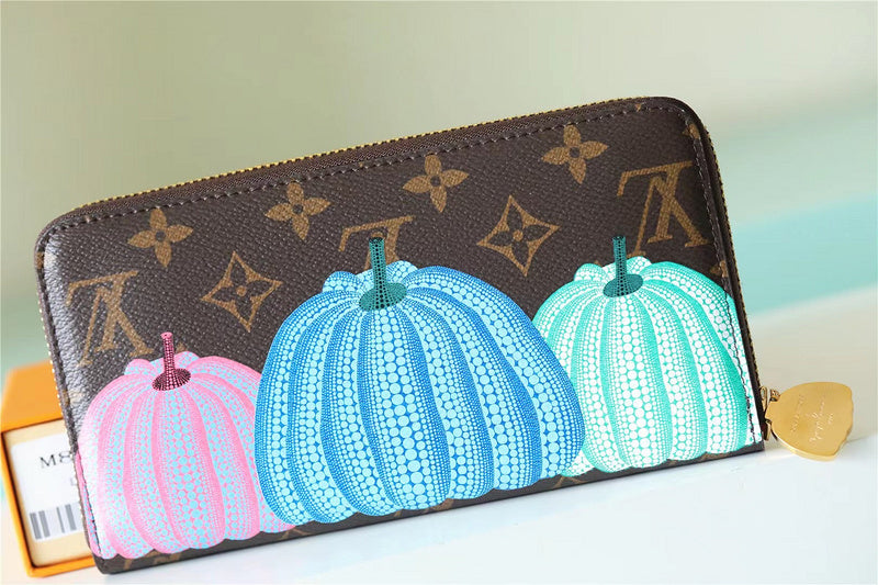 I W Fashion Lu-Vi bags - 8742