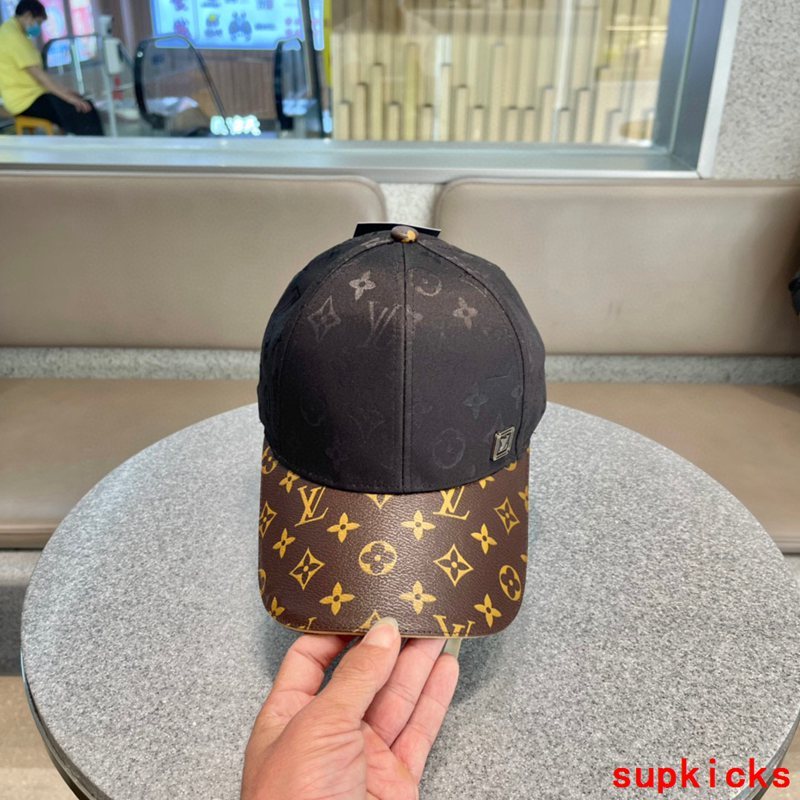 Louis Vuitton Luxury Cap