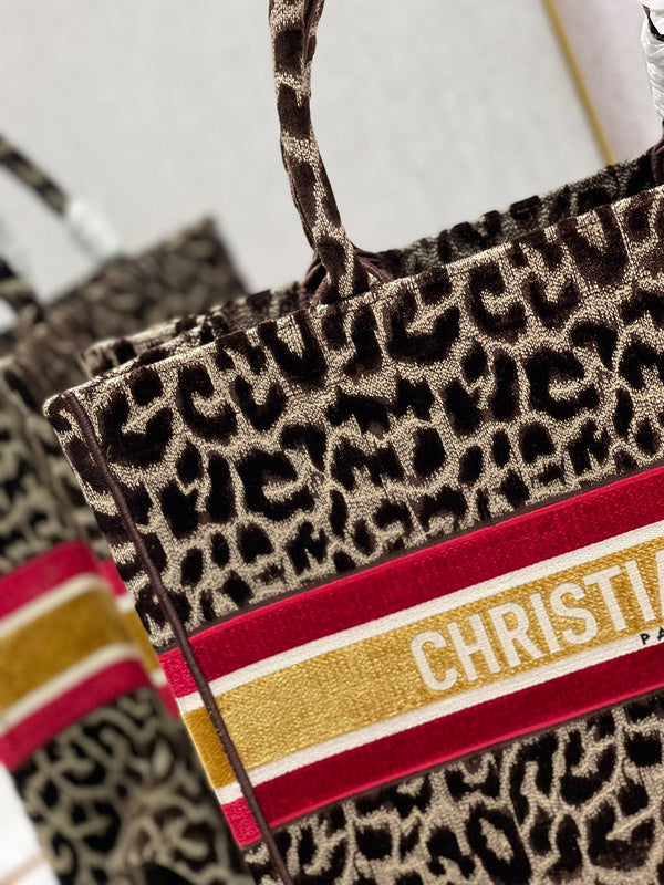 ENT - DOR Bags - 748