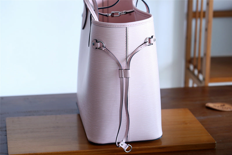 I W Fashion Lu-Vi bags - 8092
