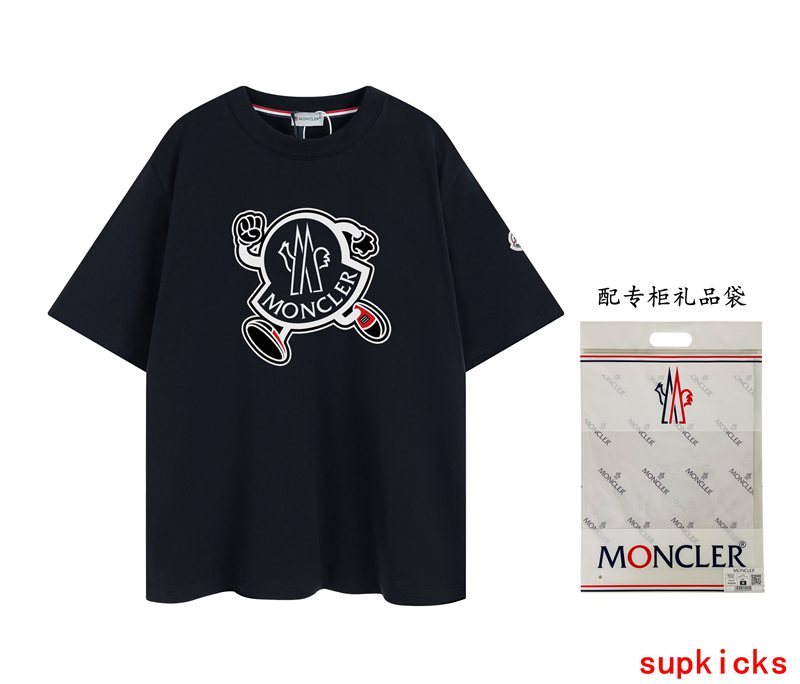 Moncler Luxury Cloth