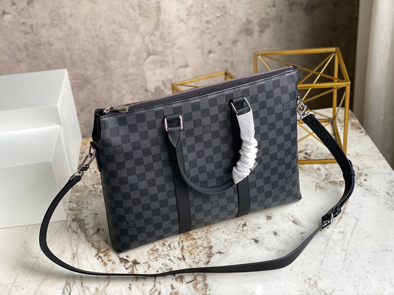 I W Fashion Lu-Vi bags - 17176