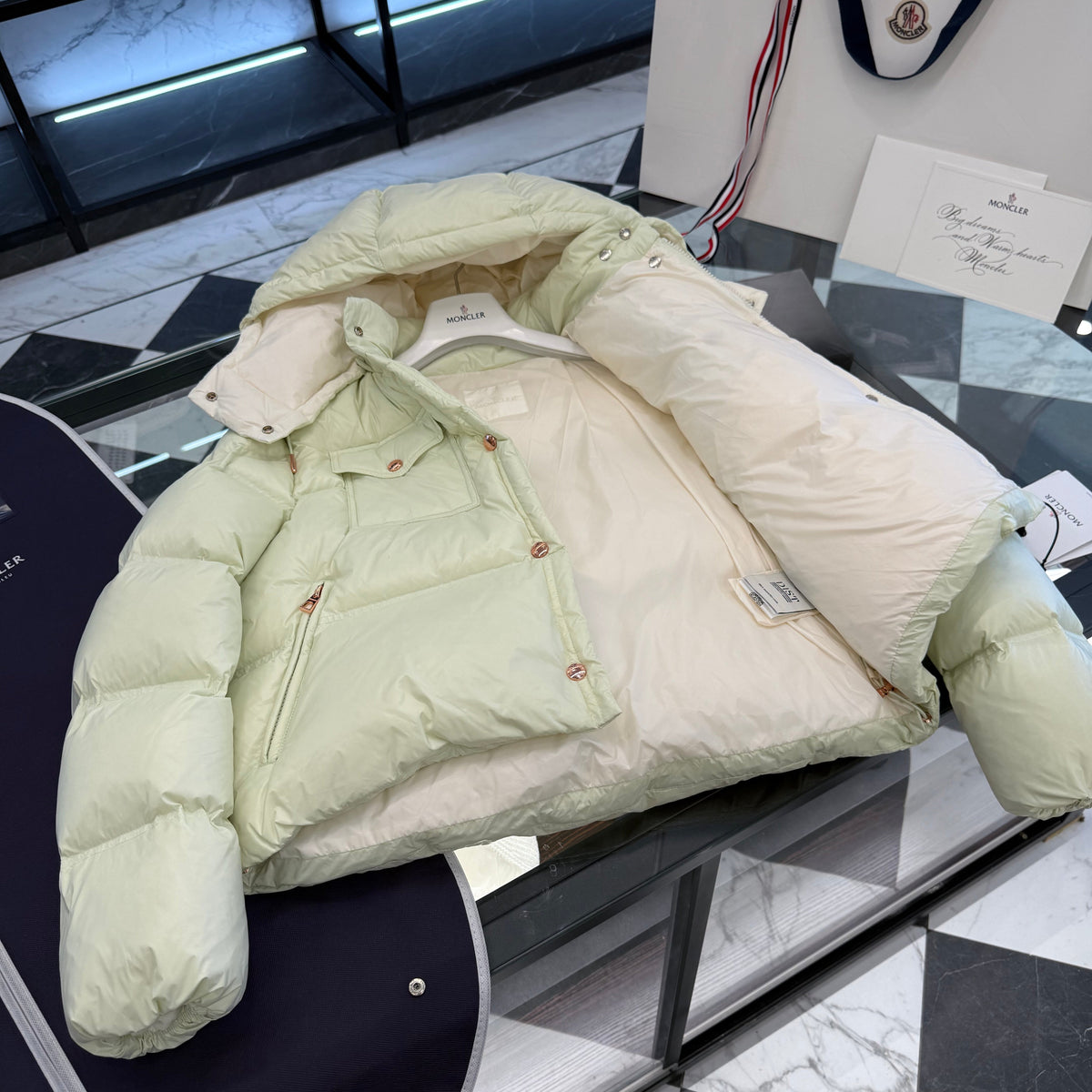 MONC EREA JACKET