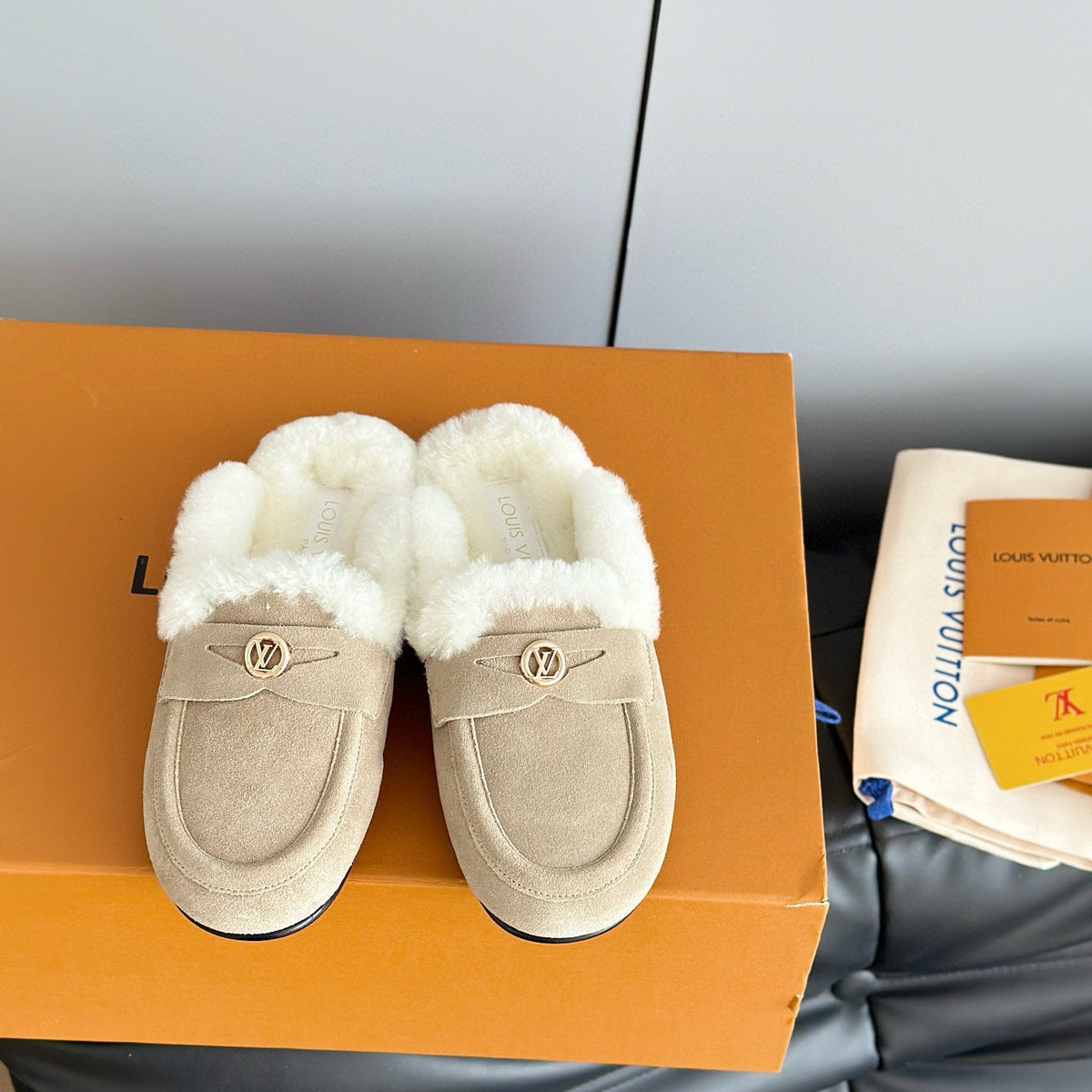 LOU SOHO OPEN BACK LOAFERS