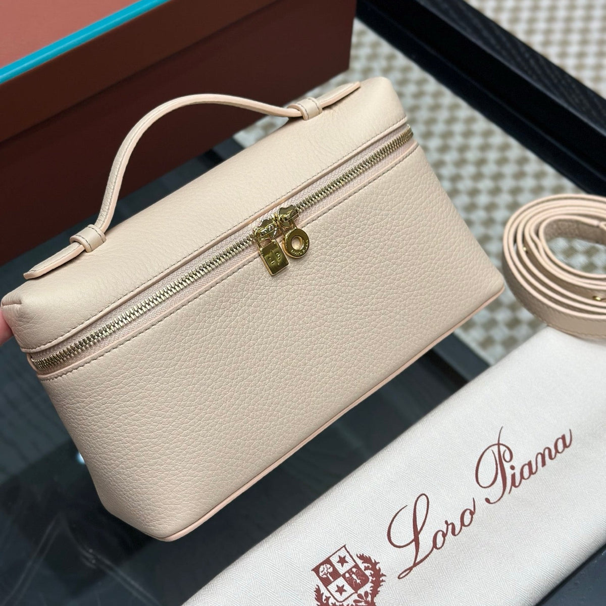 LORO P EXTRA POCKET L19 BAG