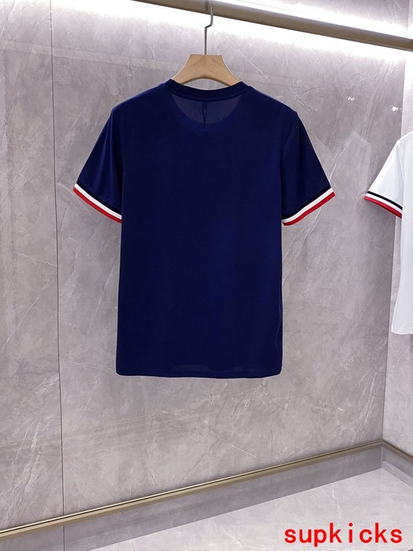 Moncler Luxury Cloth