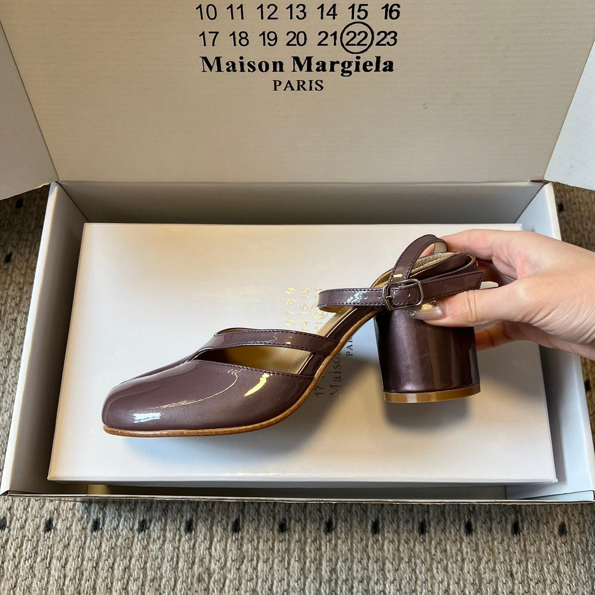 MAISON M TABI PUMPS