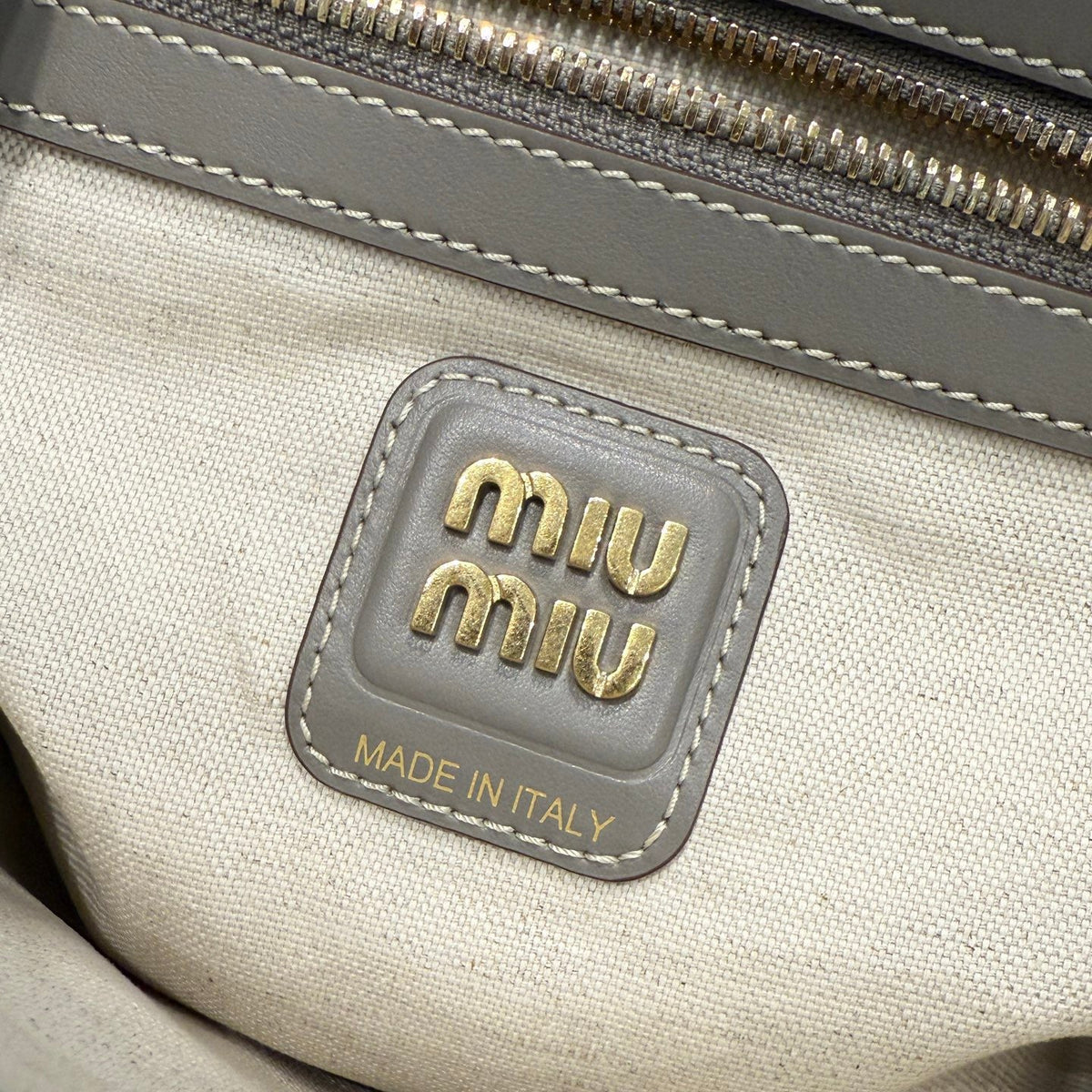 MIU M IVY LEATHER BAG