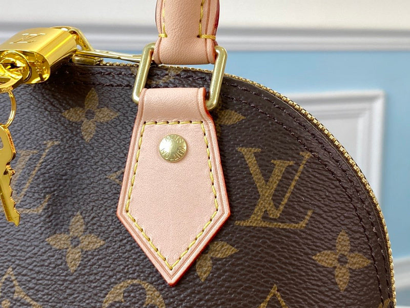 I W Fashion Lu-Vi bags - 17741