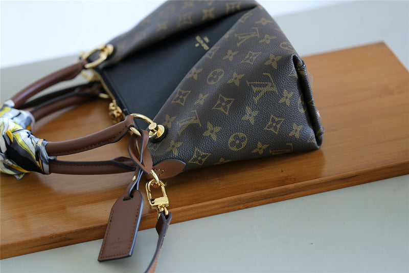 I W Fashion Lu-Vi bags - 8010