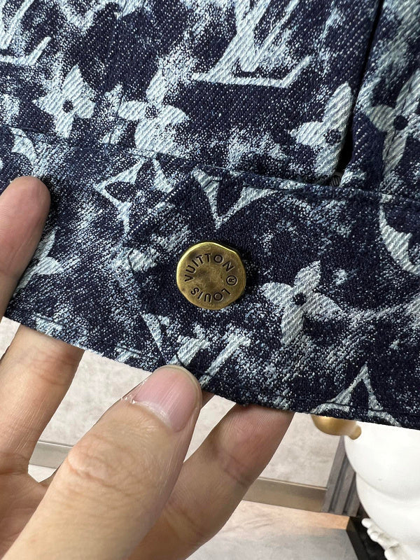 Louis Vuittion Luxury Clothes