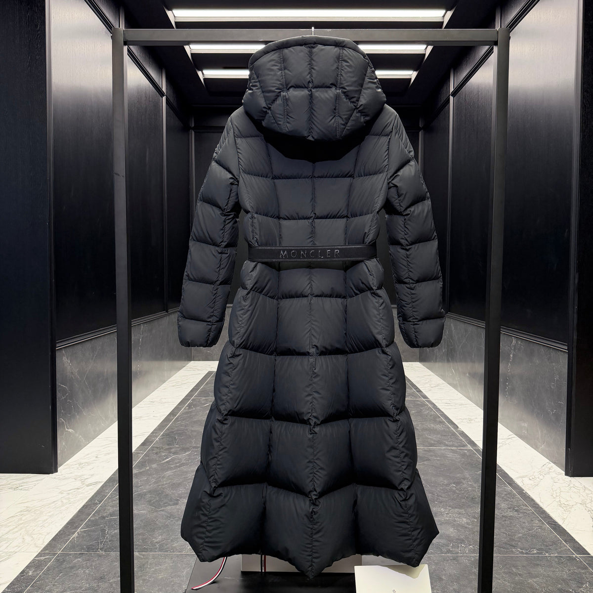 MONC FAUCON COAT