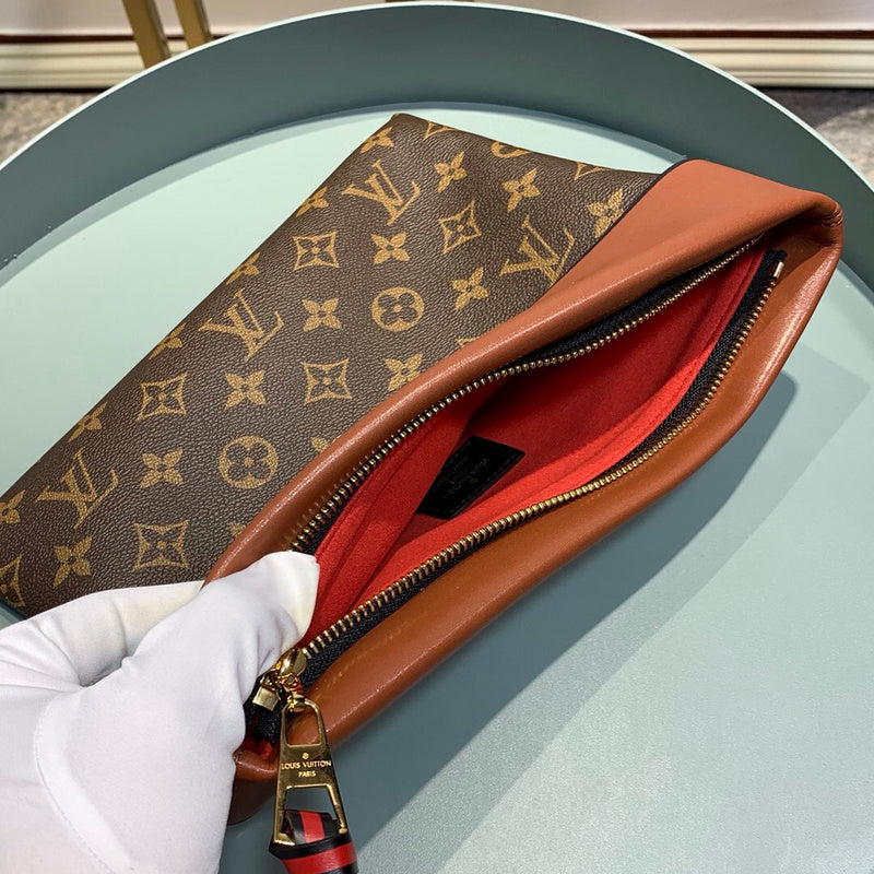 I W Fashion Lu-Vi bags - 9035