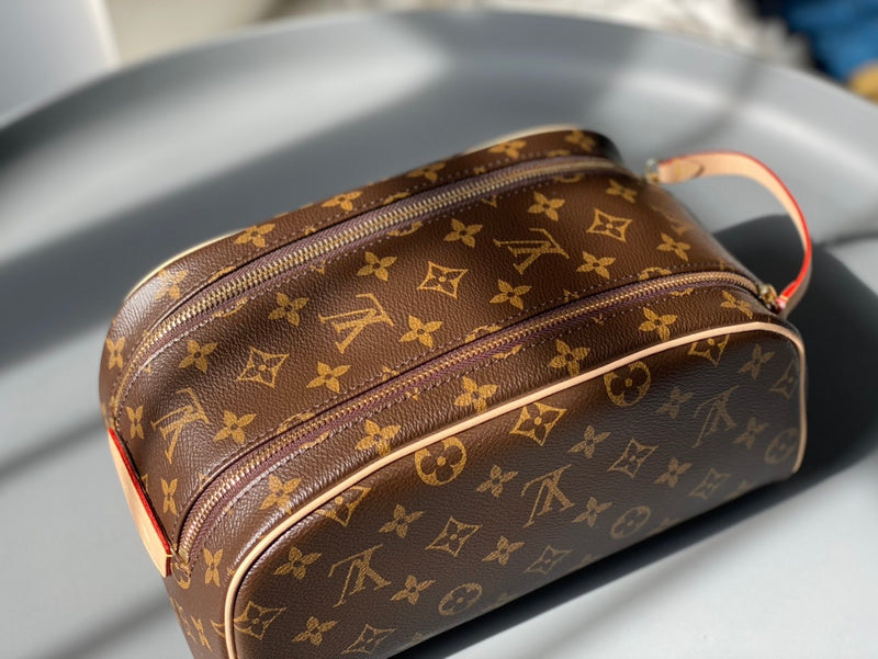 I W Fashion Lu-Vi bags - 17174