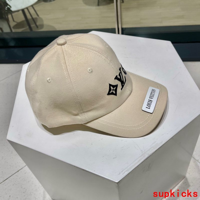 Louis Vuitton Luxury Cap