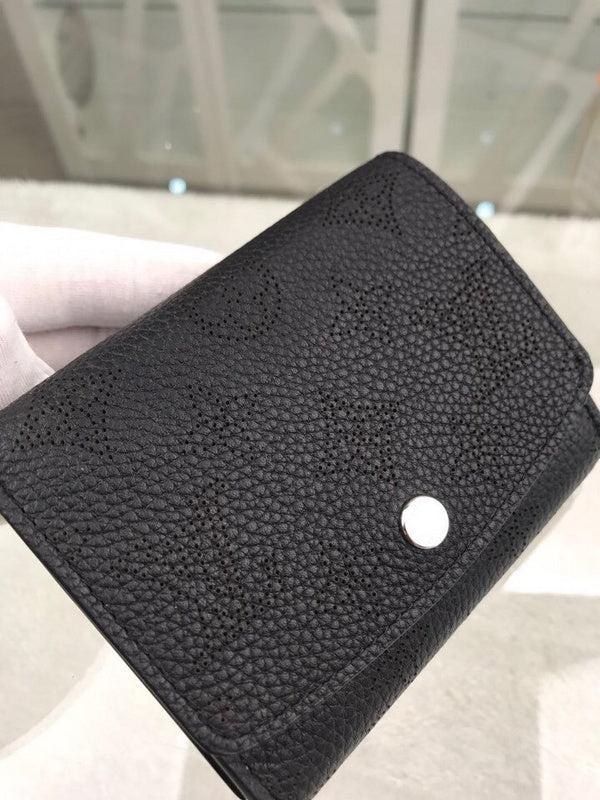 I W Fashion Lu-Vi bags - 9144