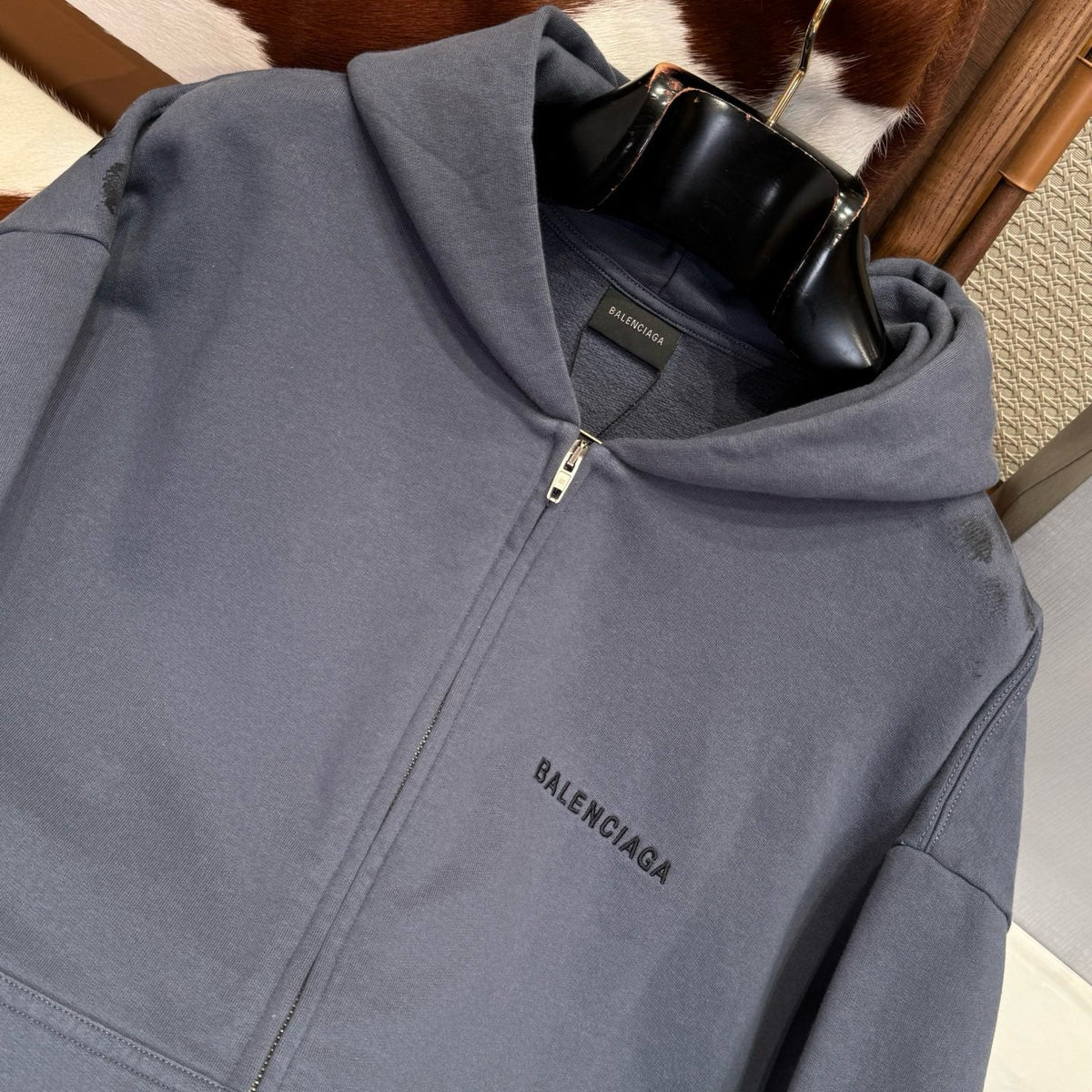 BAL ZIP HOODIE