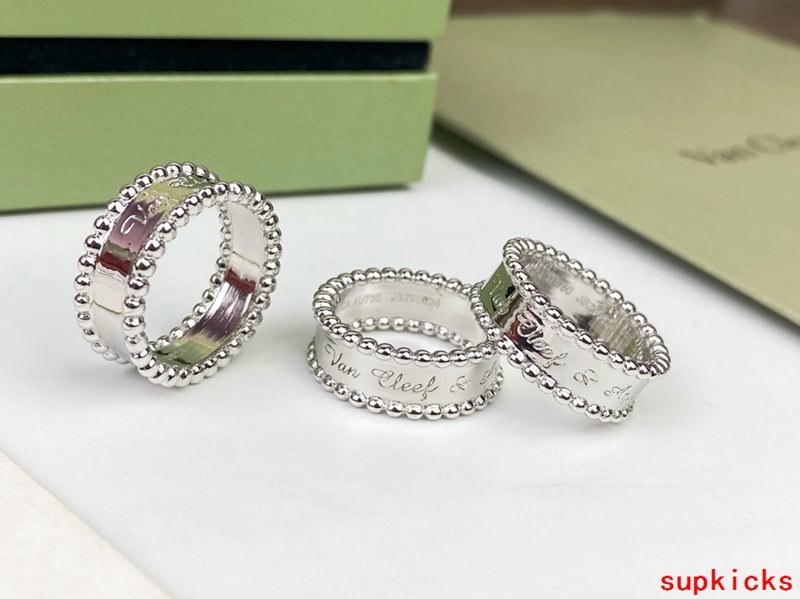 Van Cleef & Arples Jewelry