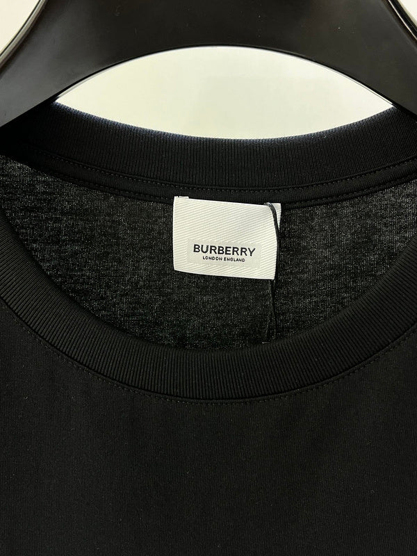 Burberry T-Shirts - 290