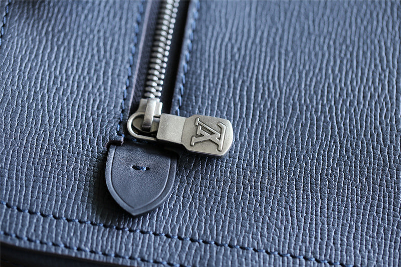 I W Fashion Lu-Vi bags - 9870