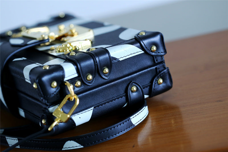 I W Fashion Lu-Vi bags - 8207