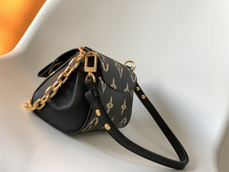 PHA - LOV Bags - 218