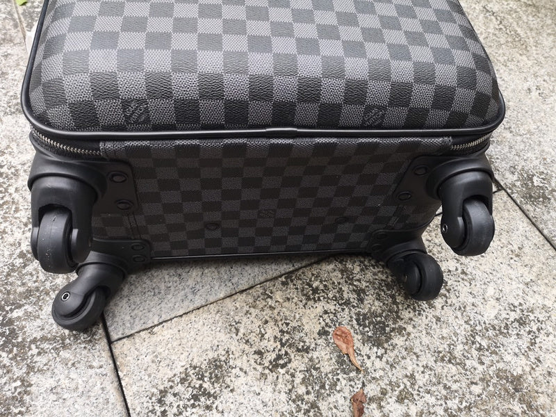 I W Fashion Lu-Vi bags - 11379
