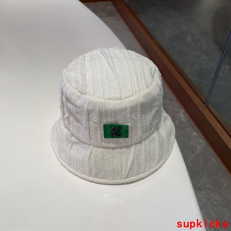 Louis Vuitton Luxury Cap