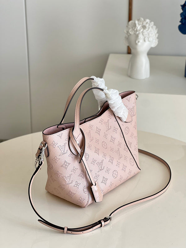 I W Fashion Lu-Vi bags - 17209