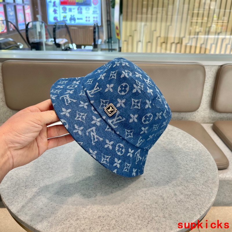 Louis Vuitton Luxury Cap