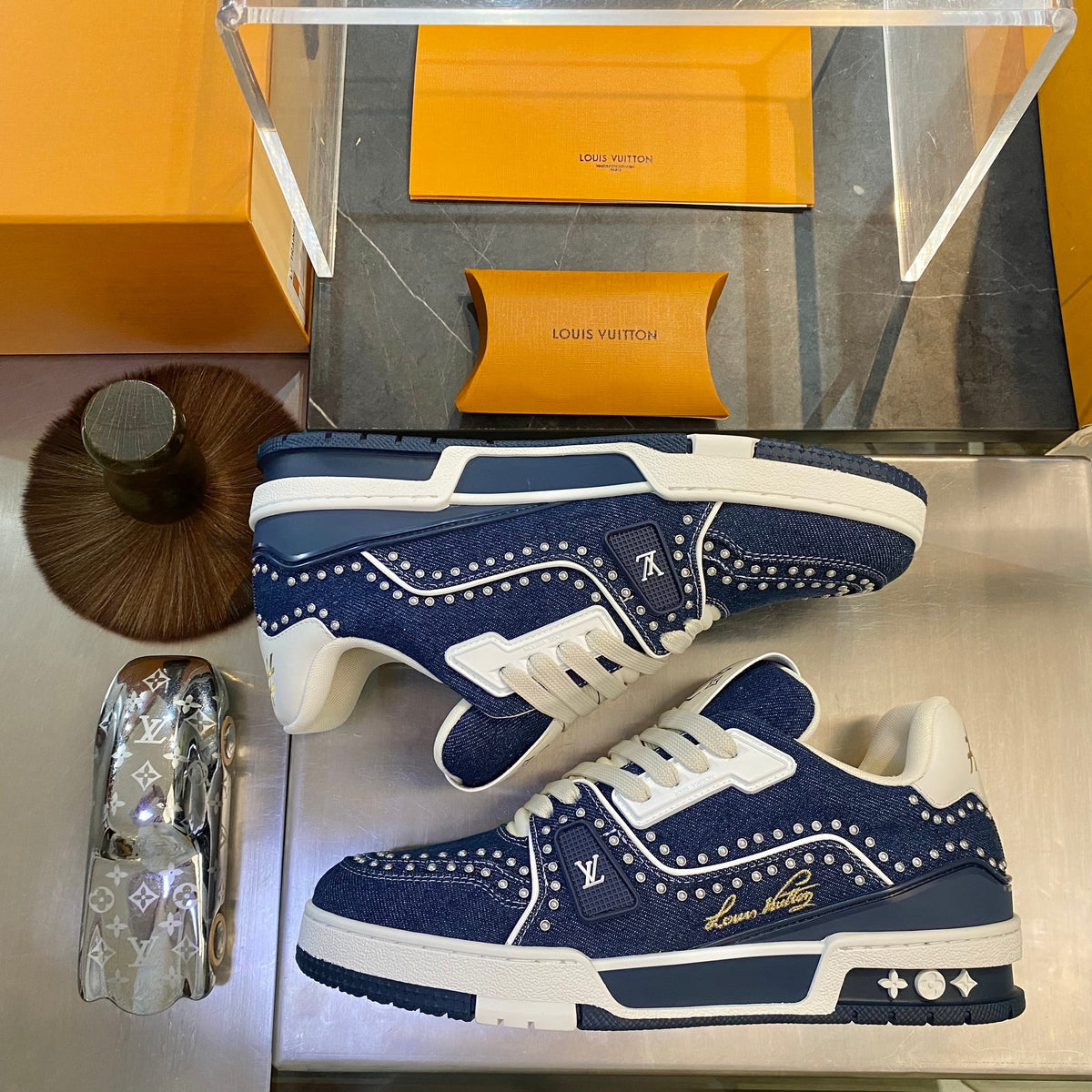 LOU TRAINERS